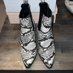 Women’s Boots